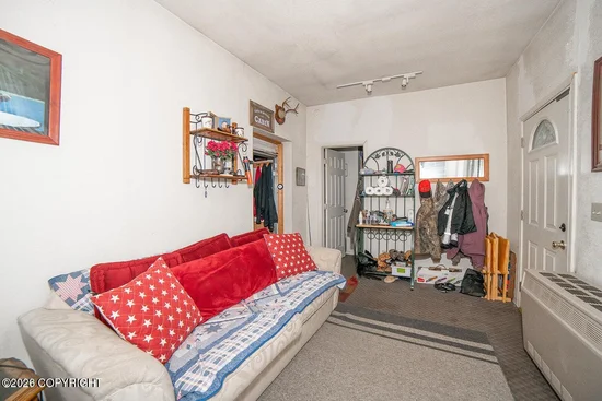 See full size image and slideshow Thumbnail 2