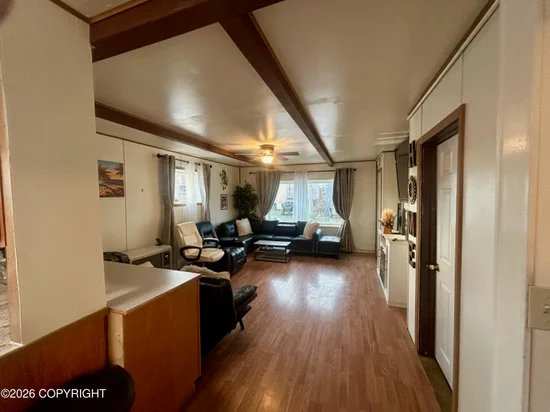 See full size image and slideshow Thumbnail 2