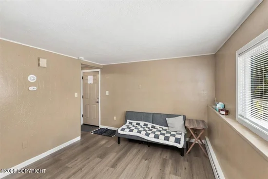 See full size image and slideshow Thumbnail 3