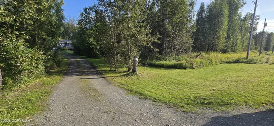 See full size image and slideshow Thumbnail 4