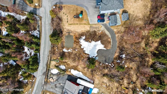 See full size image and slideshow Thumbnail 2