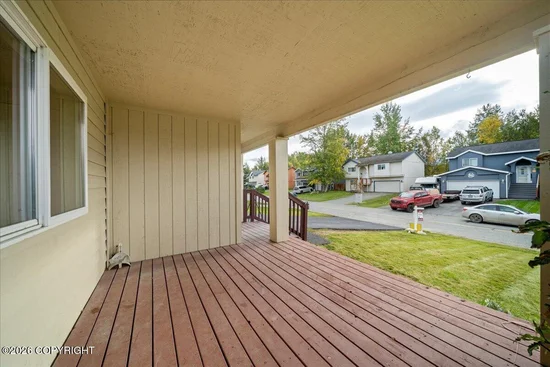 See full size image and slideshow Thumbnail 4