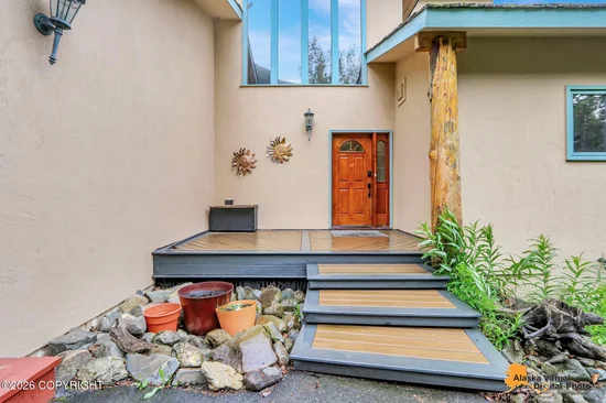 See full size image and slideshow Thumbnail 3