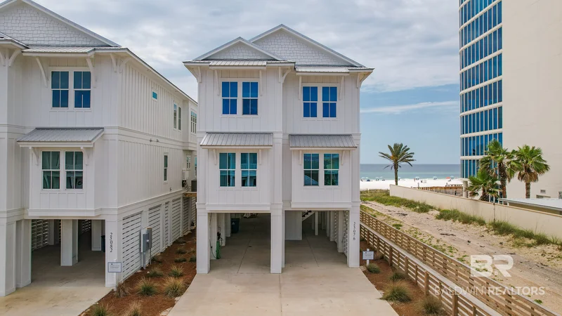 Main gallery image