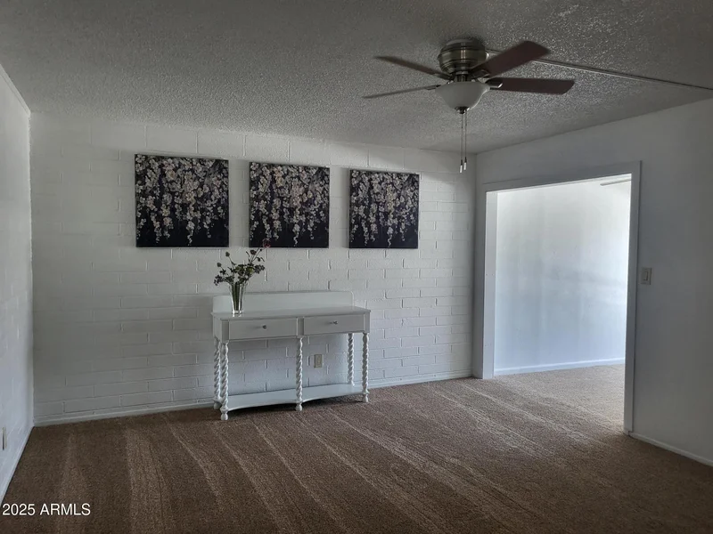 Main gallery image