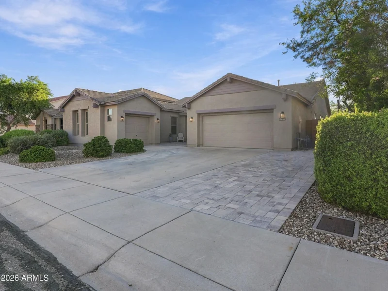 Main gallery image