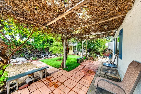 See full size image and slideshow Thumbnail 3
