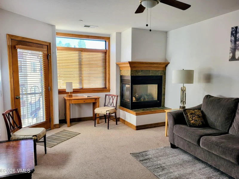 Main gallery image