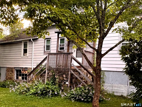 See full size image and slideshow Thumbnail 2
