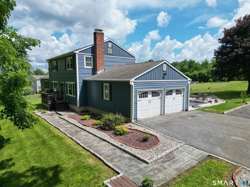 Main gallery image