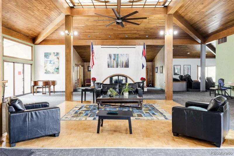 Main gallery image