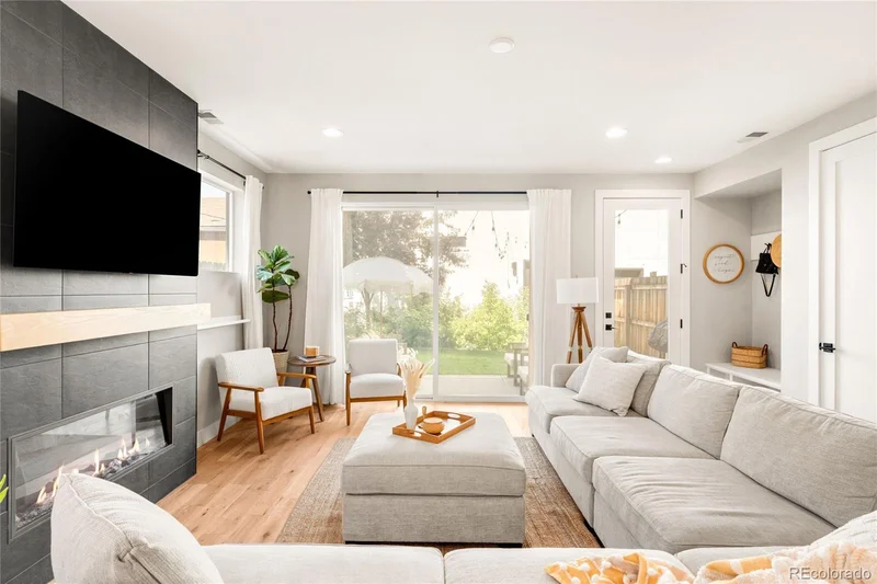 Main gallery image