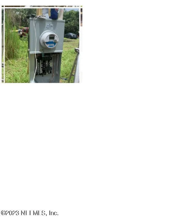 See full size image and slideshow Thumbnail 2