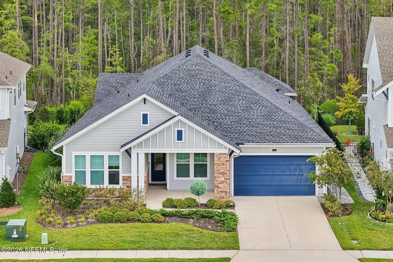 Main gallery image