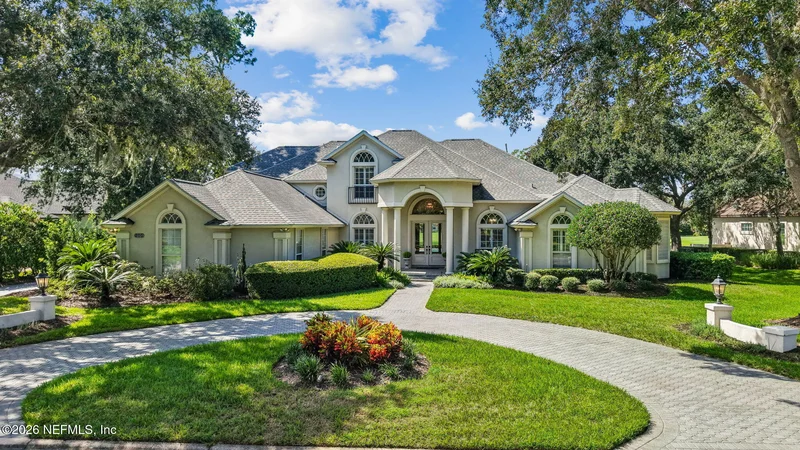 Main gallery image