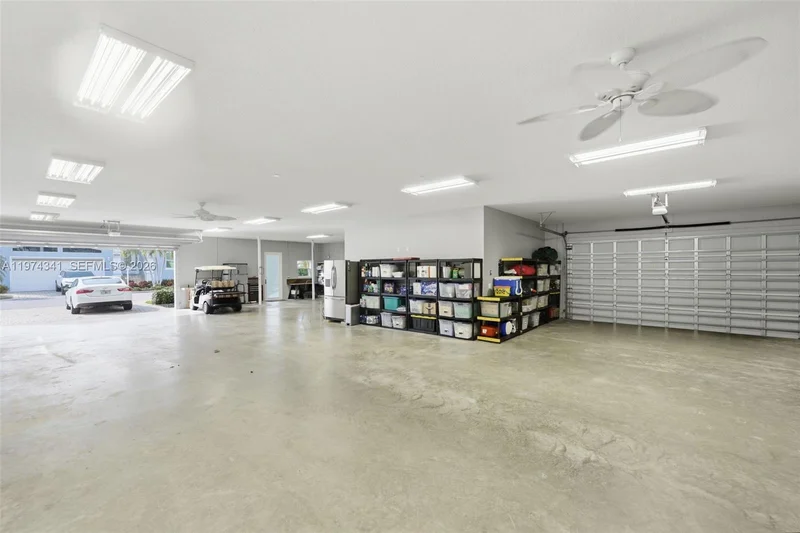 Main gallery image