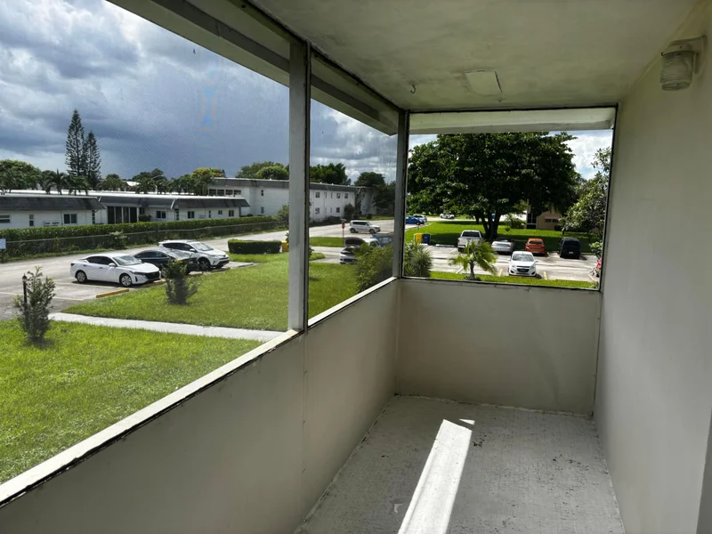 Main gallery image