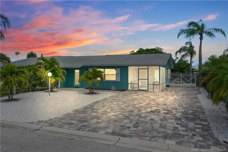 Main gallery image