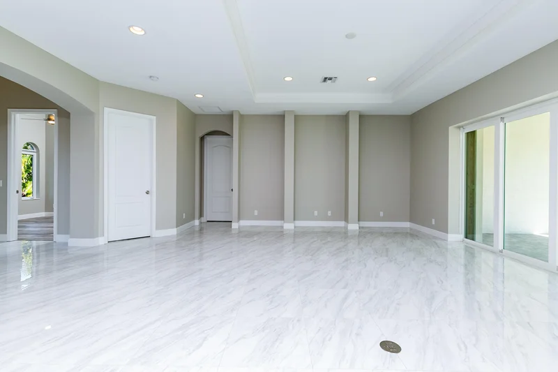 Main gallery image
