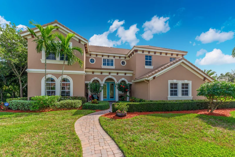 Main gallery image