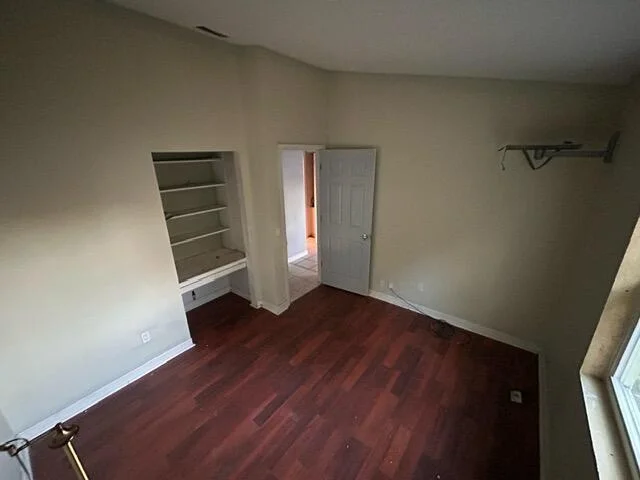 Main gallery image