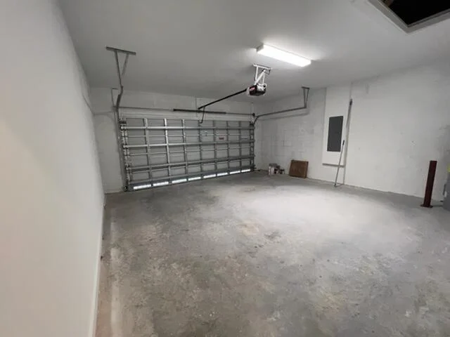 Main gallery image