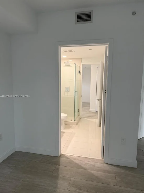 See full size image and slideshow Thumbnail 3