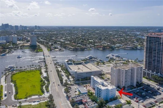 See full size image and slideshow Thumbnail 3