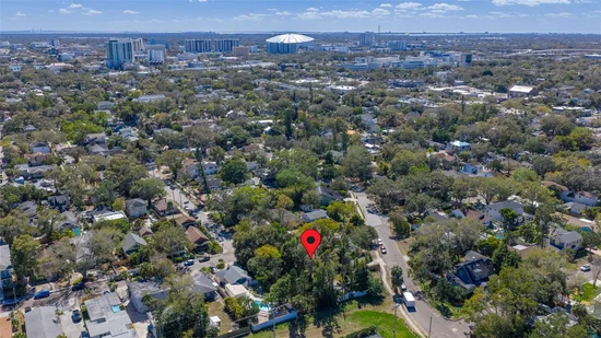 See full size image and slideshow Thumbnail 4