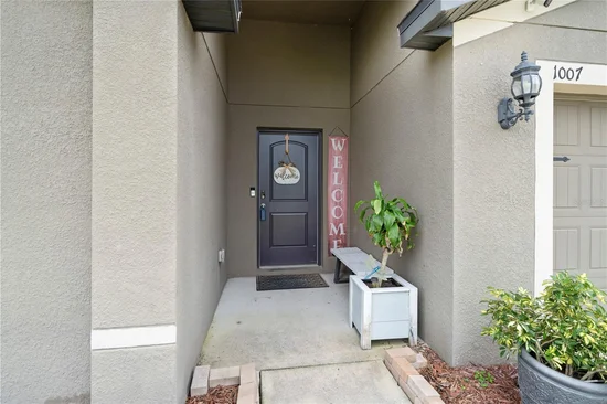 See full size image and slideshow Thumbnail 3