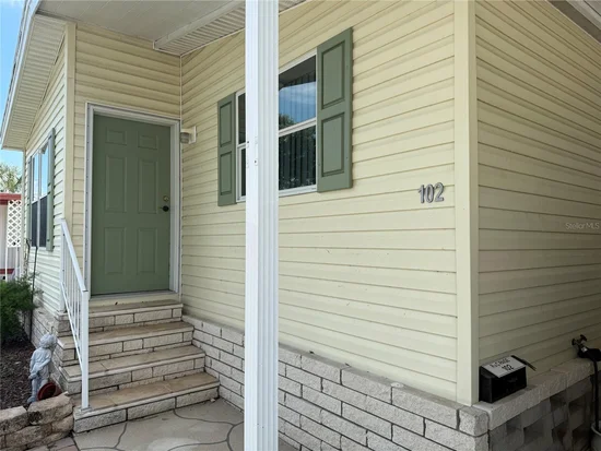 See full size image and slideshow Thumbnail 3