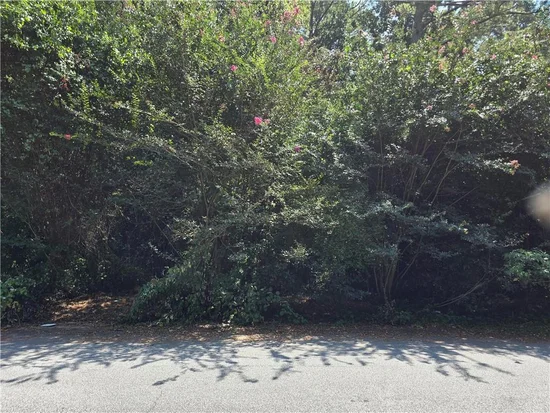 See full size image and slideshow Thumbnail 2