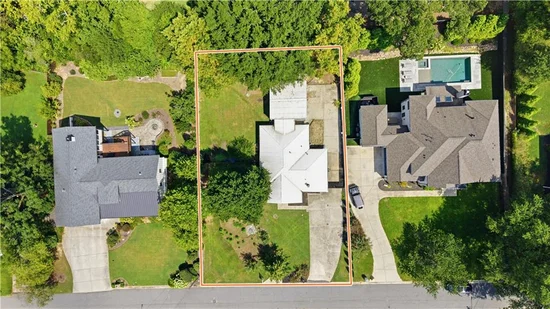 See full size image and slideshow Thumbnail 4
