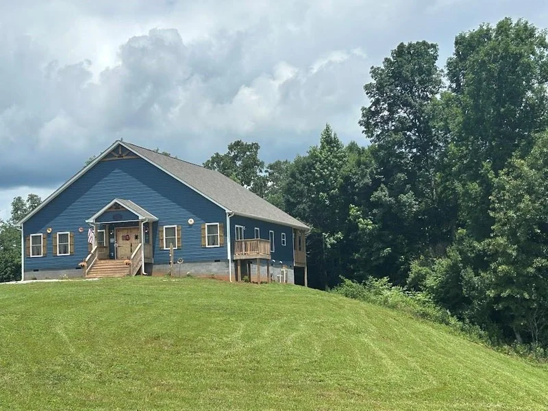 Main gallery image