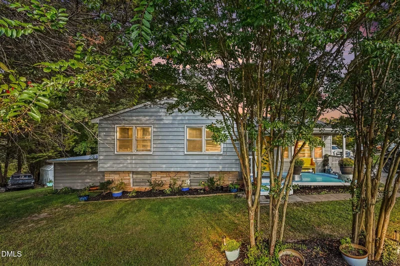 Main gallery image