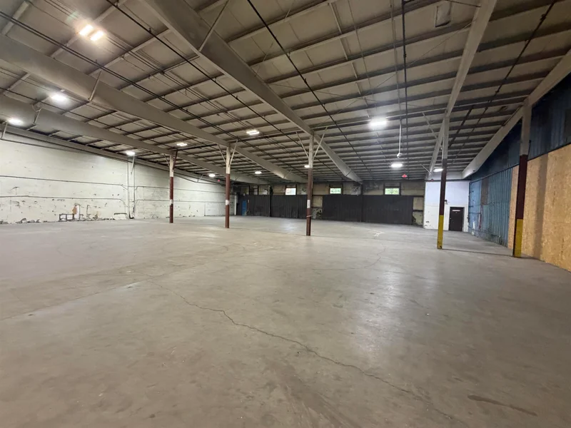 Main gallery image