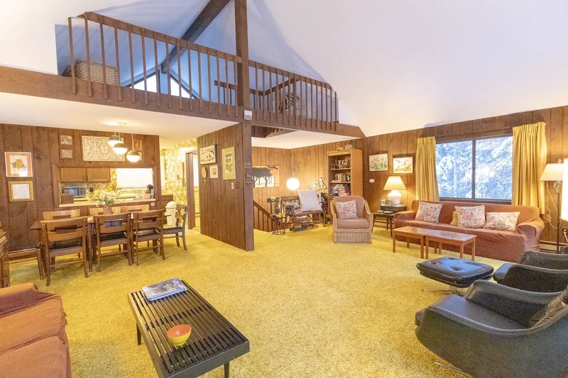 Main gallery image