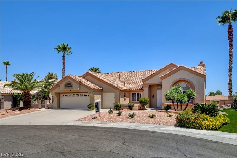 Main gallery image