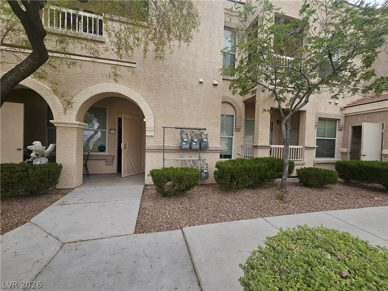Main gallery image