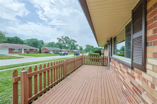 See full size image and slideshow Thumbnail 3