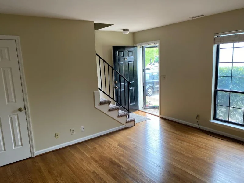 Main gallery image