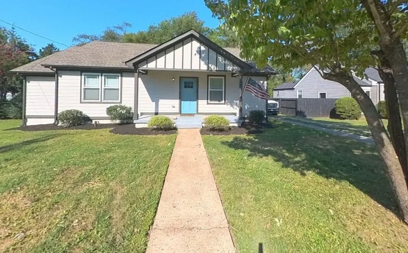 Main gallery image