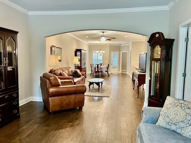 Main gallery image