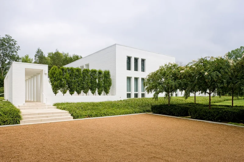 Main gallery image