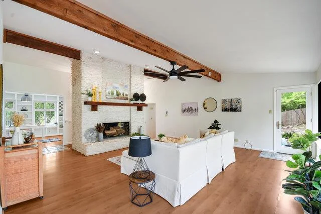 Main gallery image