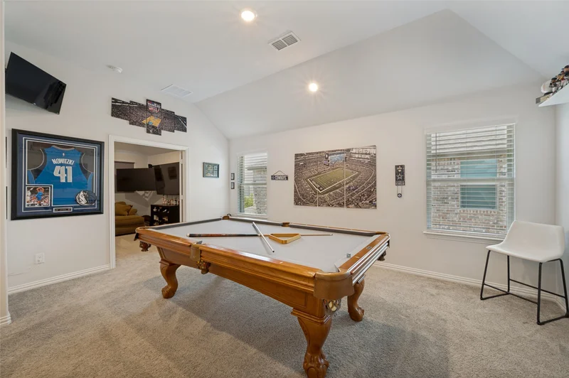 Main gallery image