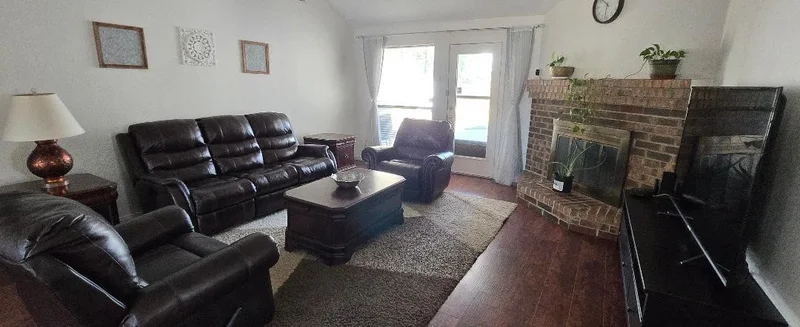 Main gallery image